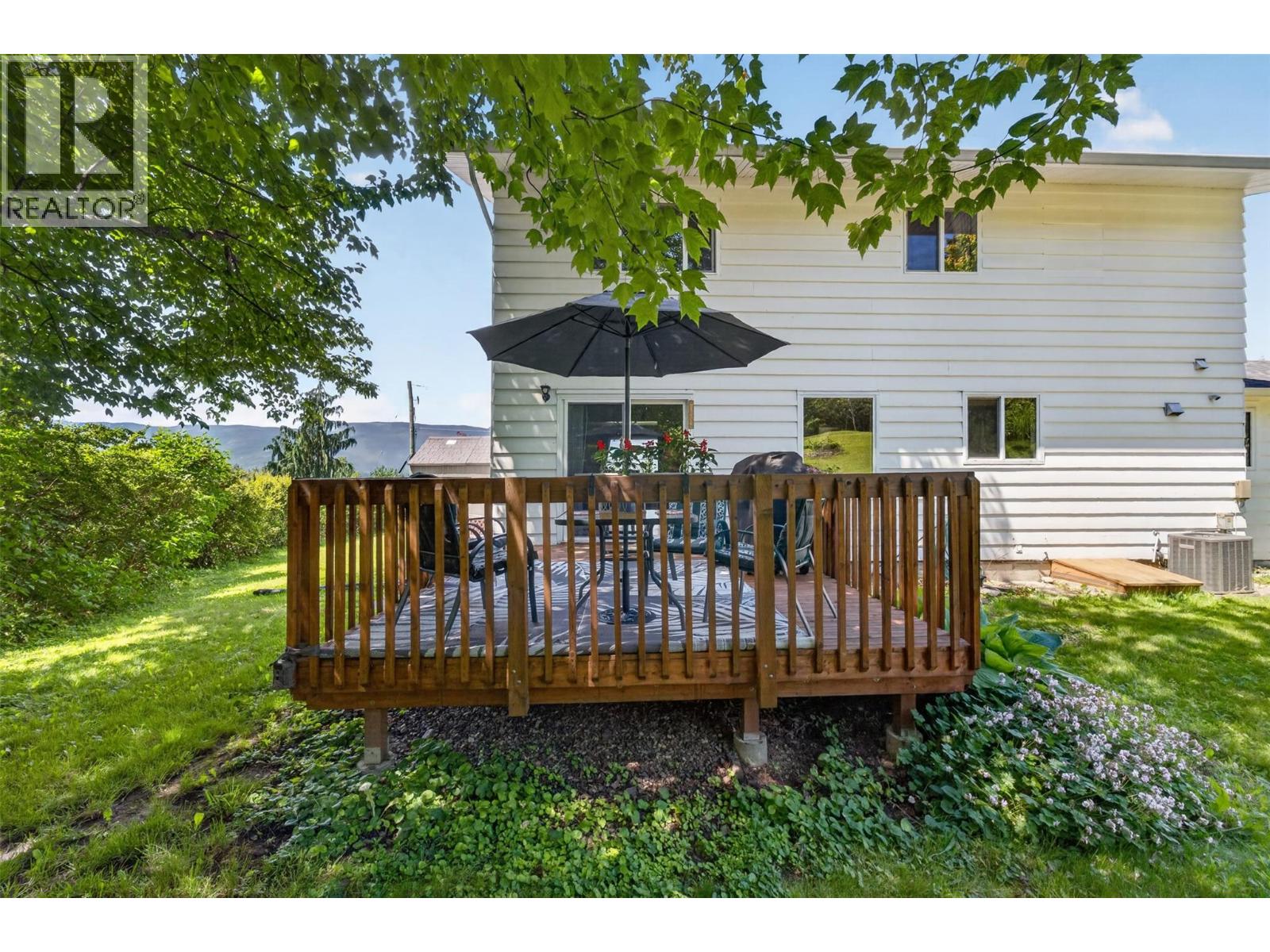 2460 23 Street Ne, Salmon Arm, British Columbia  V1E 3Y4 - Photo 39 - 10391388