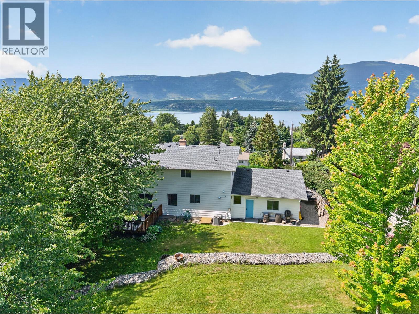 2460 23 Street Ne, Salmon Arm, British Columbia  V1E 3Y4 - Photo 4 - 10391388
