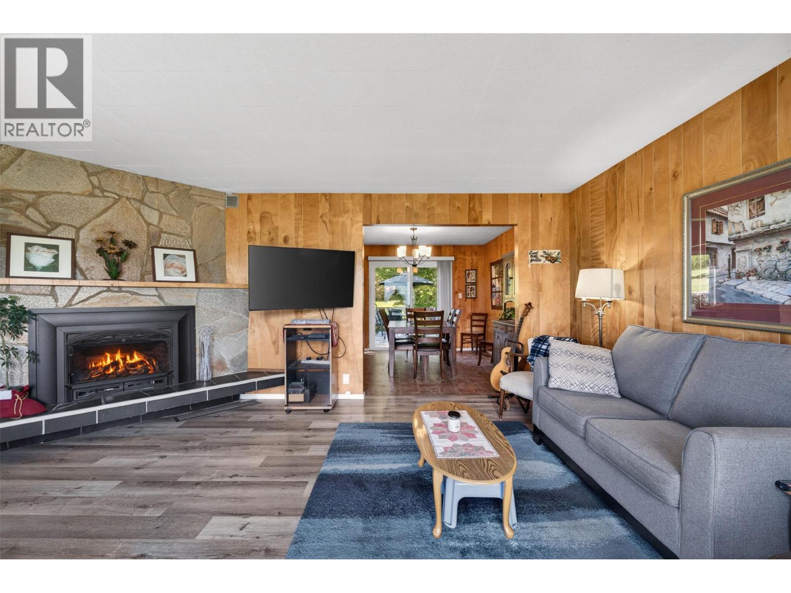 2460 23 Street Ne, Salmon Arm, British Columbia  V1E 3Y4 - Photo 6 - 10391388