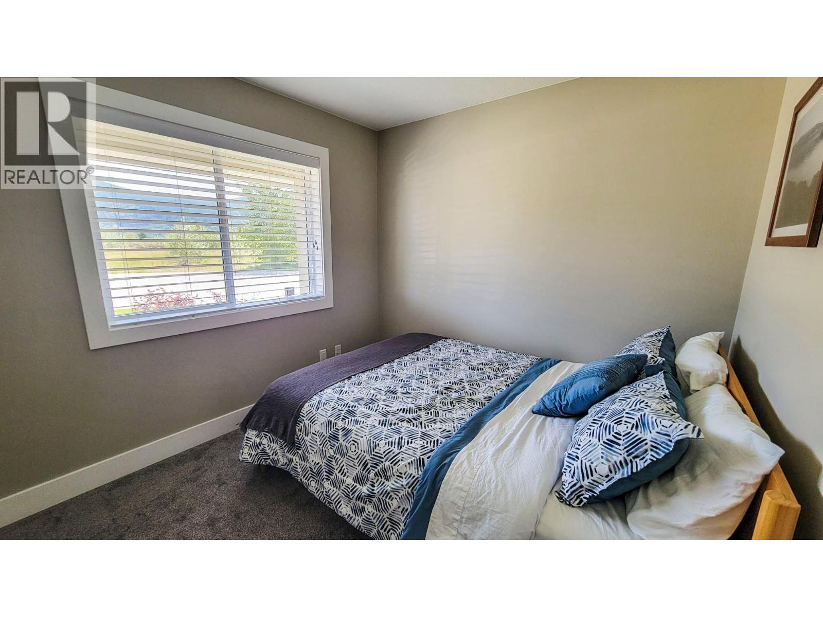 4208 16th Avenue, Castlegar, British Columbia  V1N 4X7 - Photo 21 - 10391386