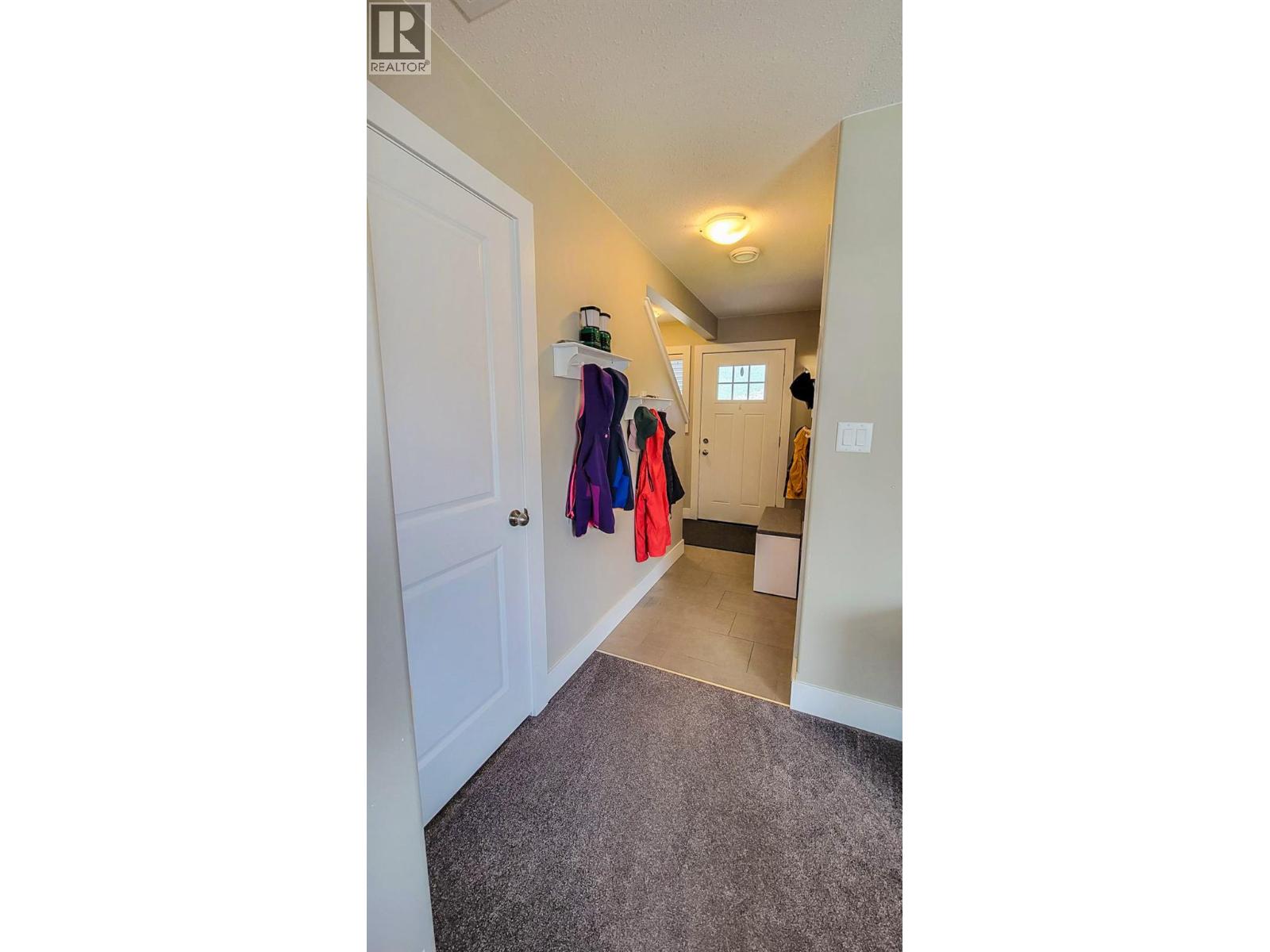4208 16th Avenue, Castlegar, British Columbia  V1N 4X7 - Photo 23 - 10391386
