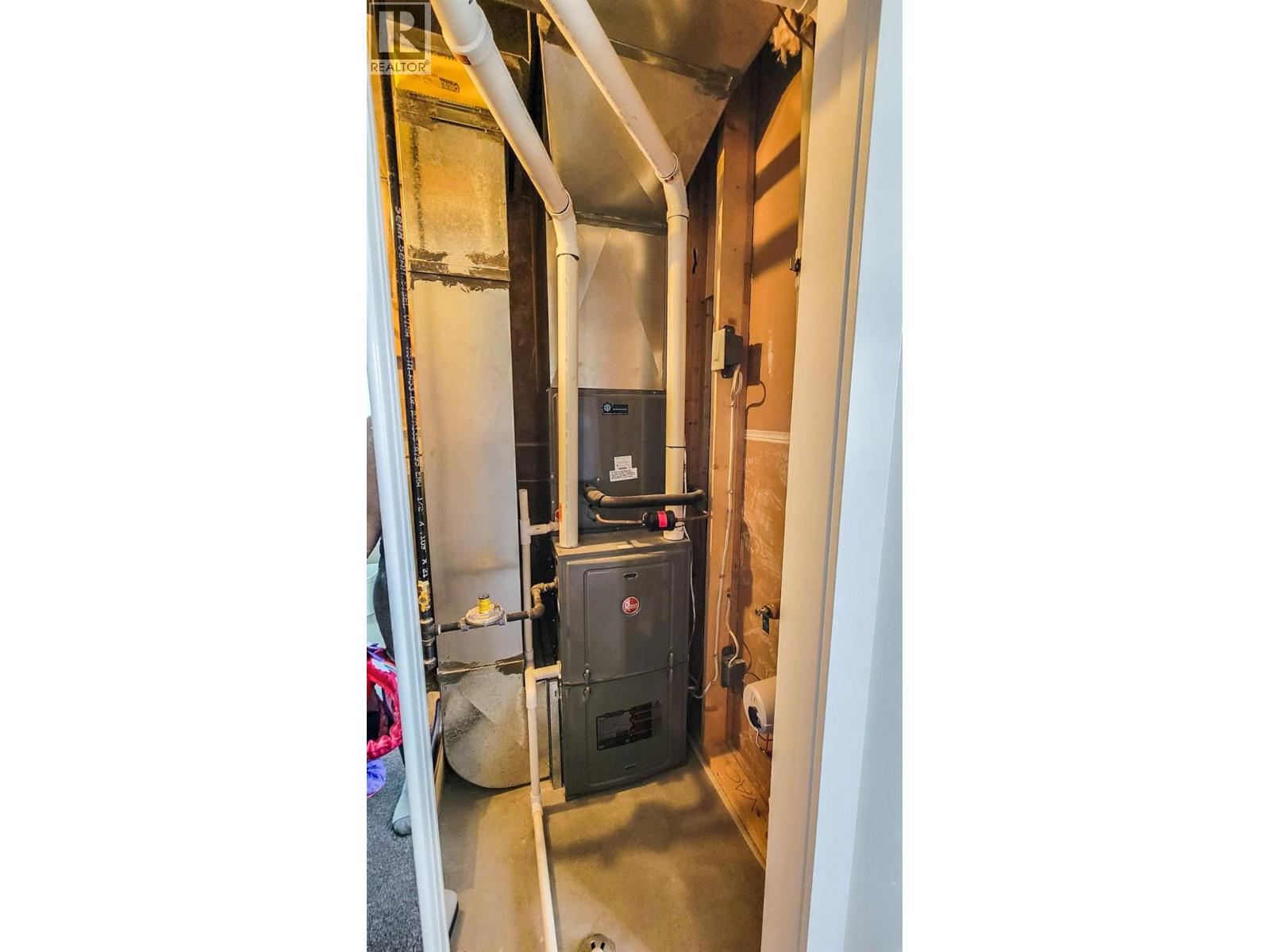 4208 16th Avenue, Castlegar, British Columbia  V1N 4X7 - Photo 28 - 10391386