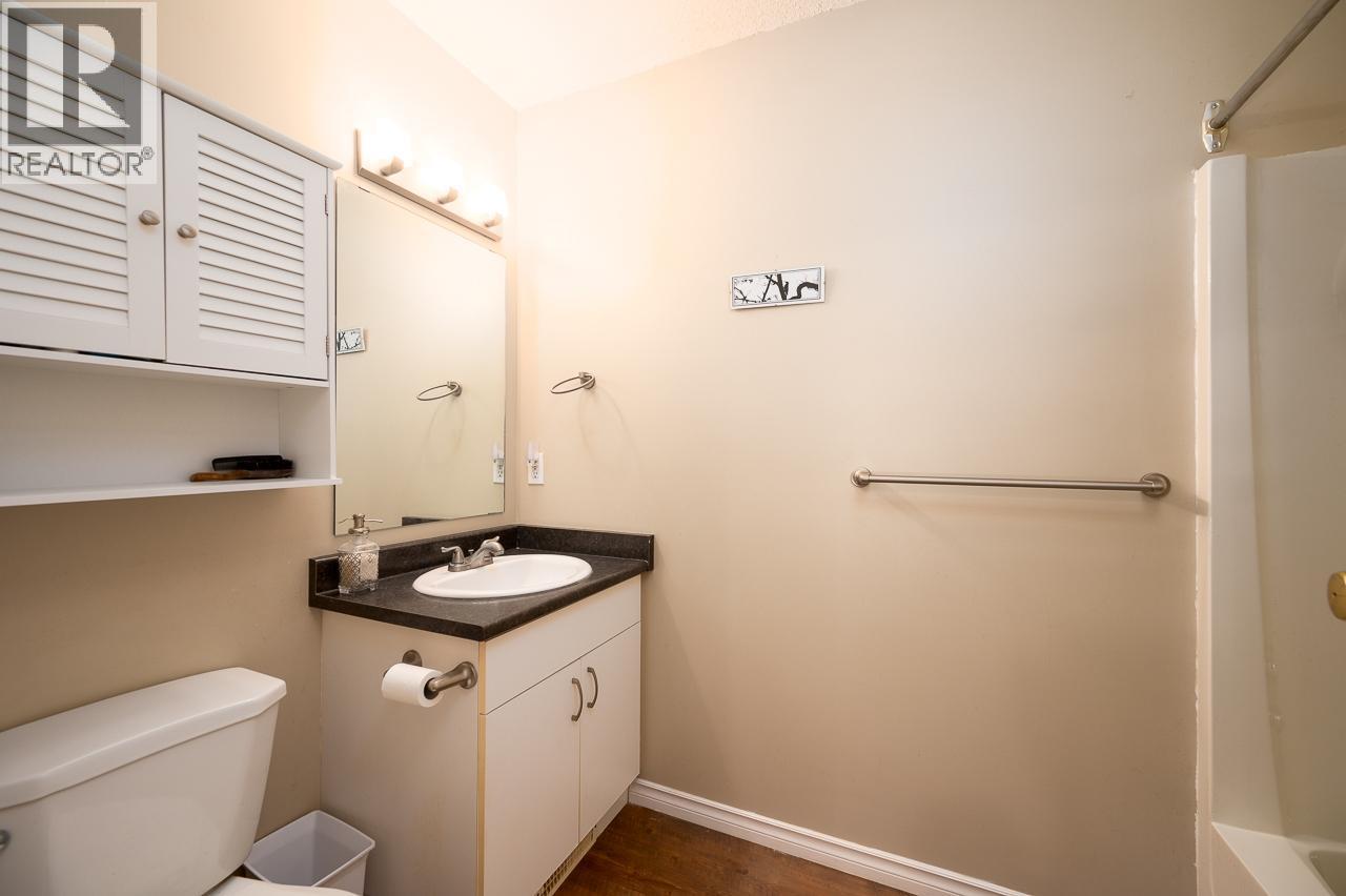 6037 Dallas Drive, Kamloops, British Columbia  V2C 5Z9 - Photo 11 - 10391373