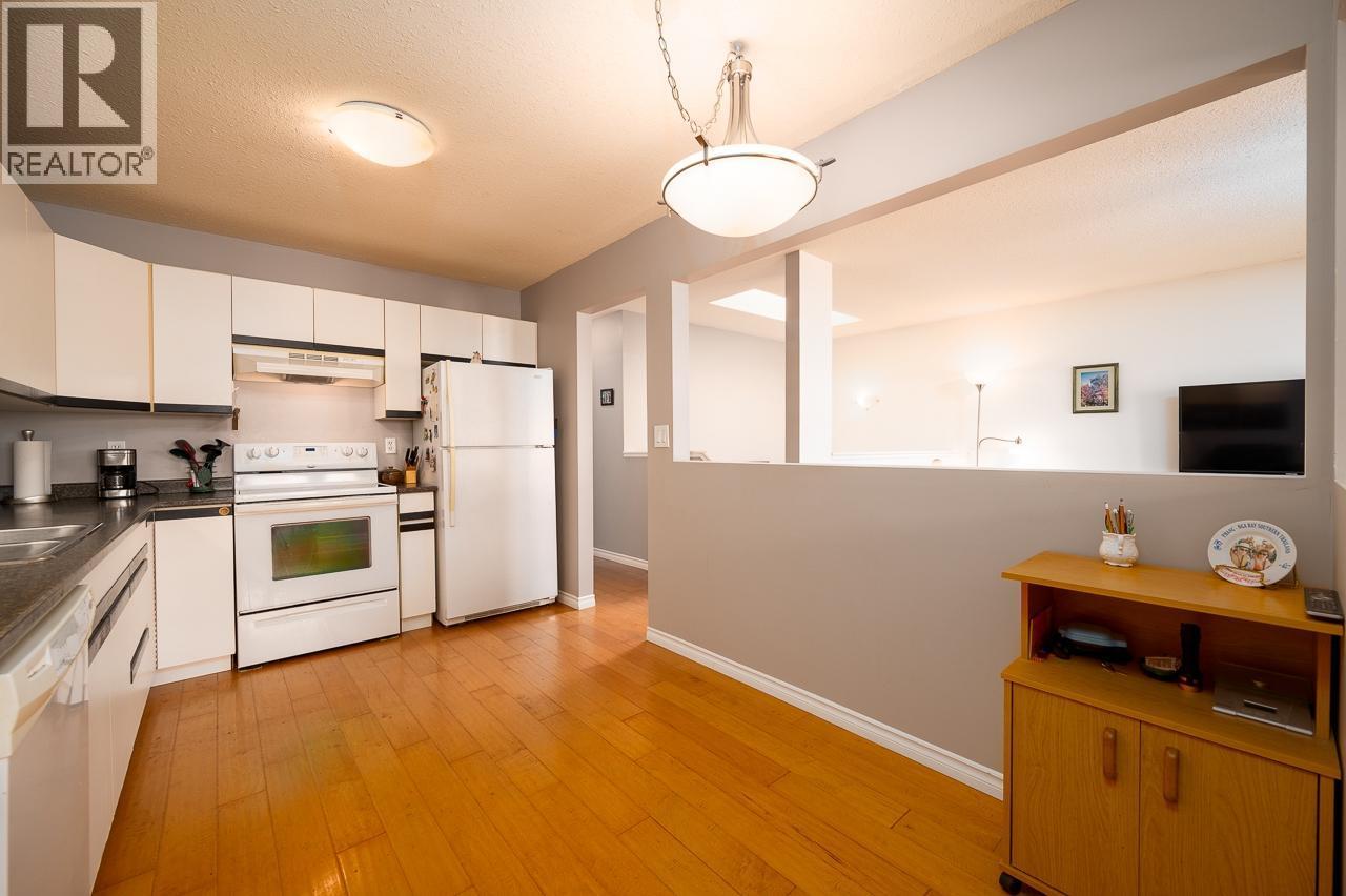 6037 Dallas Drive, Kamloops, British Columbia  V2C 5Z9 - Photo 7 - 10391373