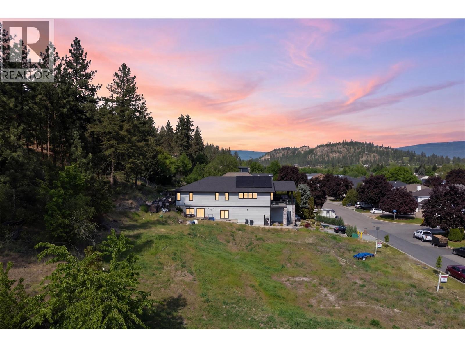 152 Portview Avenue, Kelowna, British Columbia  V1V 1T9 - Photo 3 - 10391436