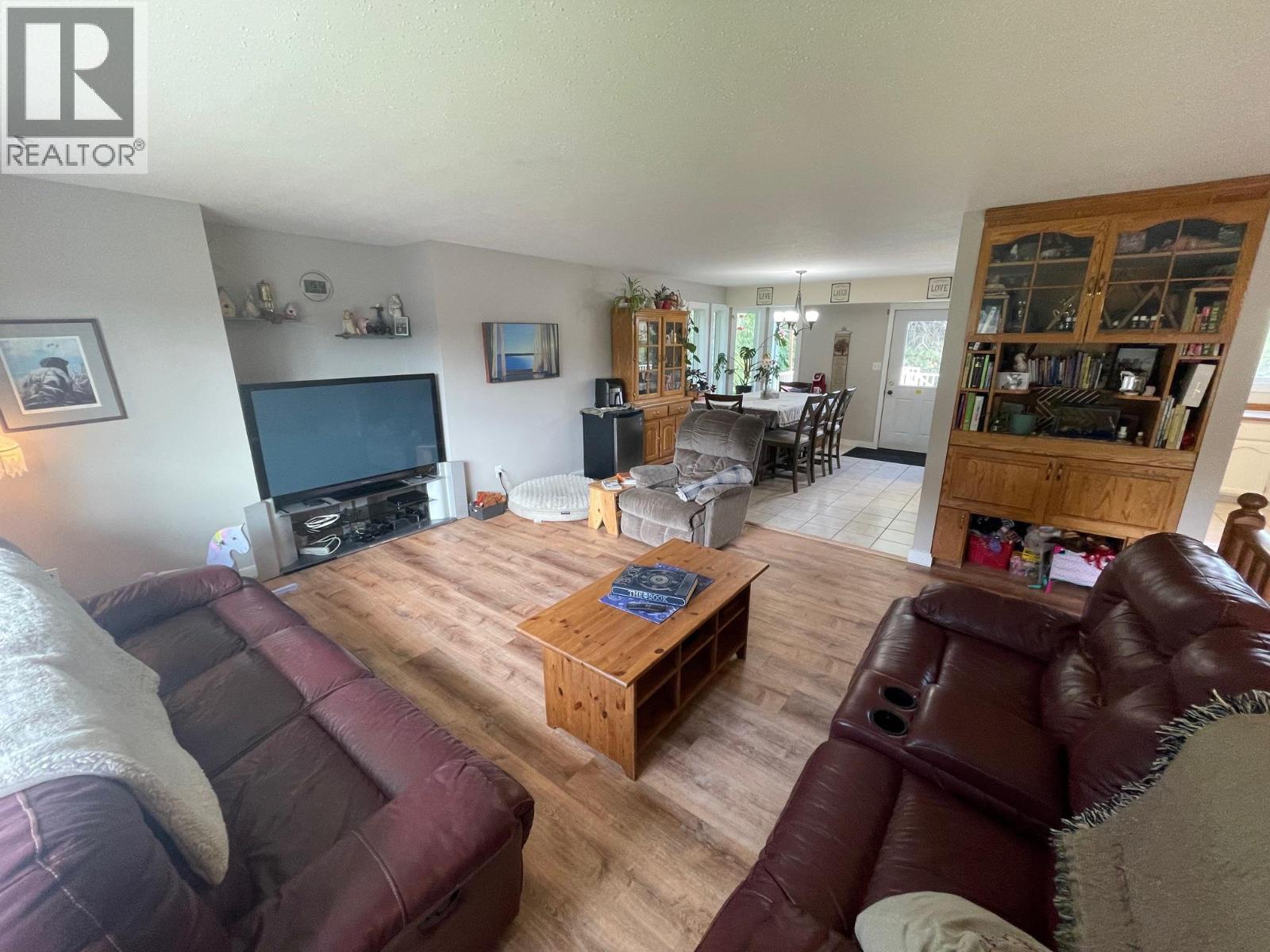 6846 Galena Avenue, Grand Forks, British Columbia  V0H 1H2 - Photo 10 - 10390768