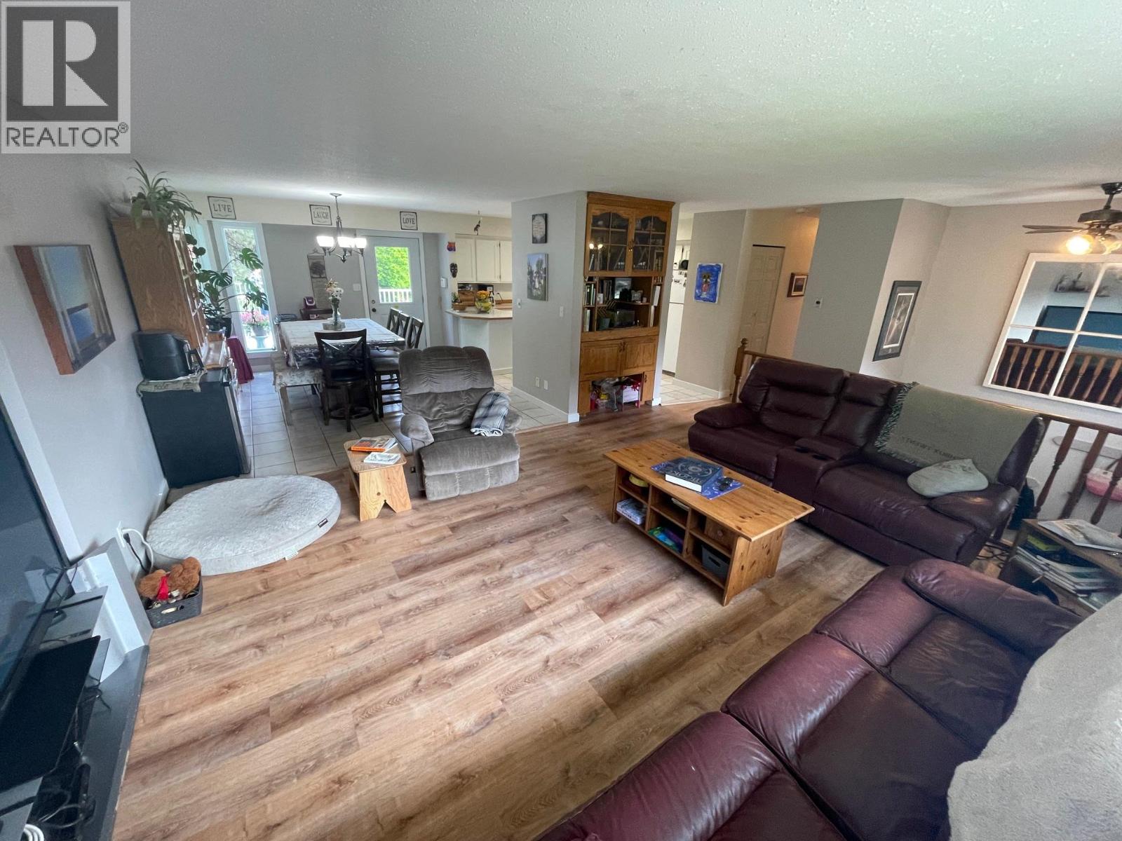 6846 Galena Avenue, Grand Forks, British Columbia  V0H 1H2 - Photo 11 - 10390768