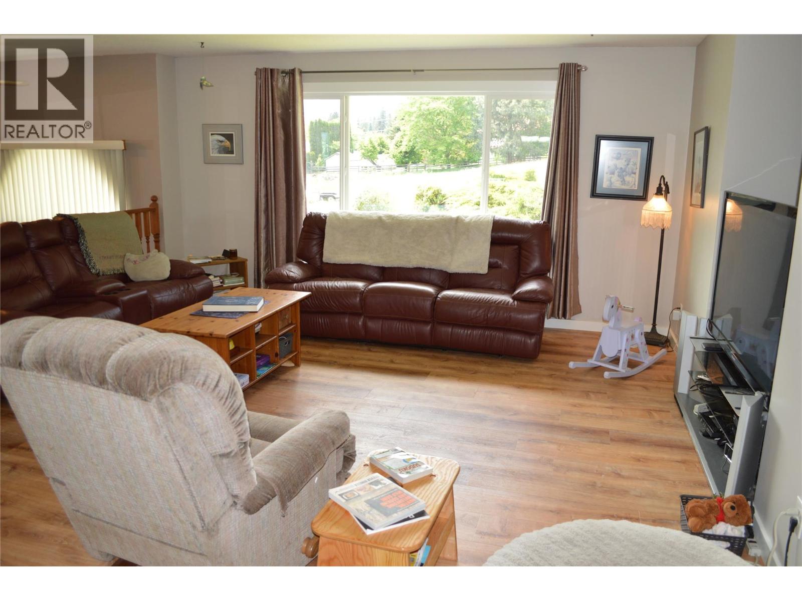 6846 Galena Avenue, Grand Forks, British Columbia  V0H 1H2 - Photo 12 - 10390768