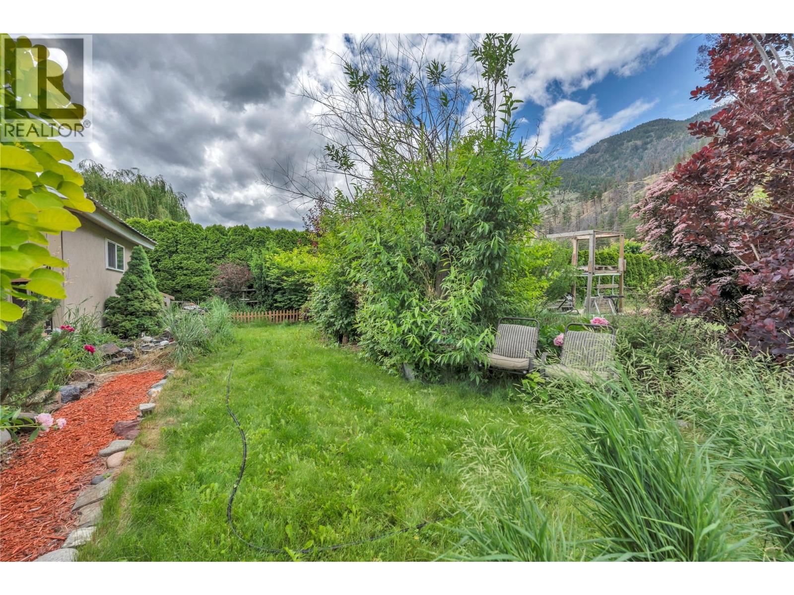 1530 Main Street N, Olalla, British Columbia  V0X 1N6 - Photo 24 - 10390962