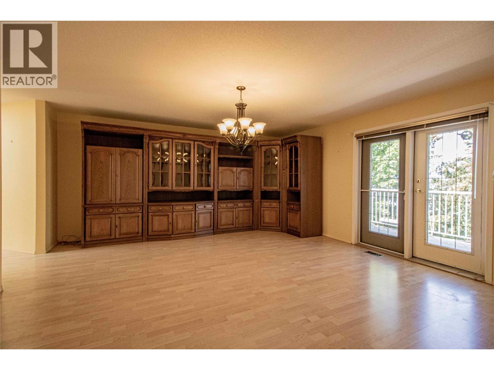 2263 Carmi Road, Penticton, British Columbia  V2A 8V5 - Photo 14 - 10391422