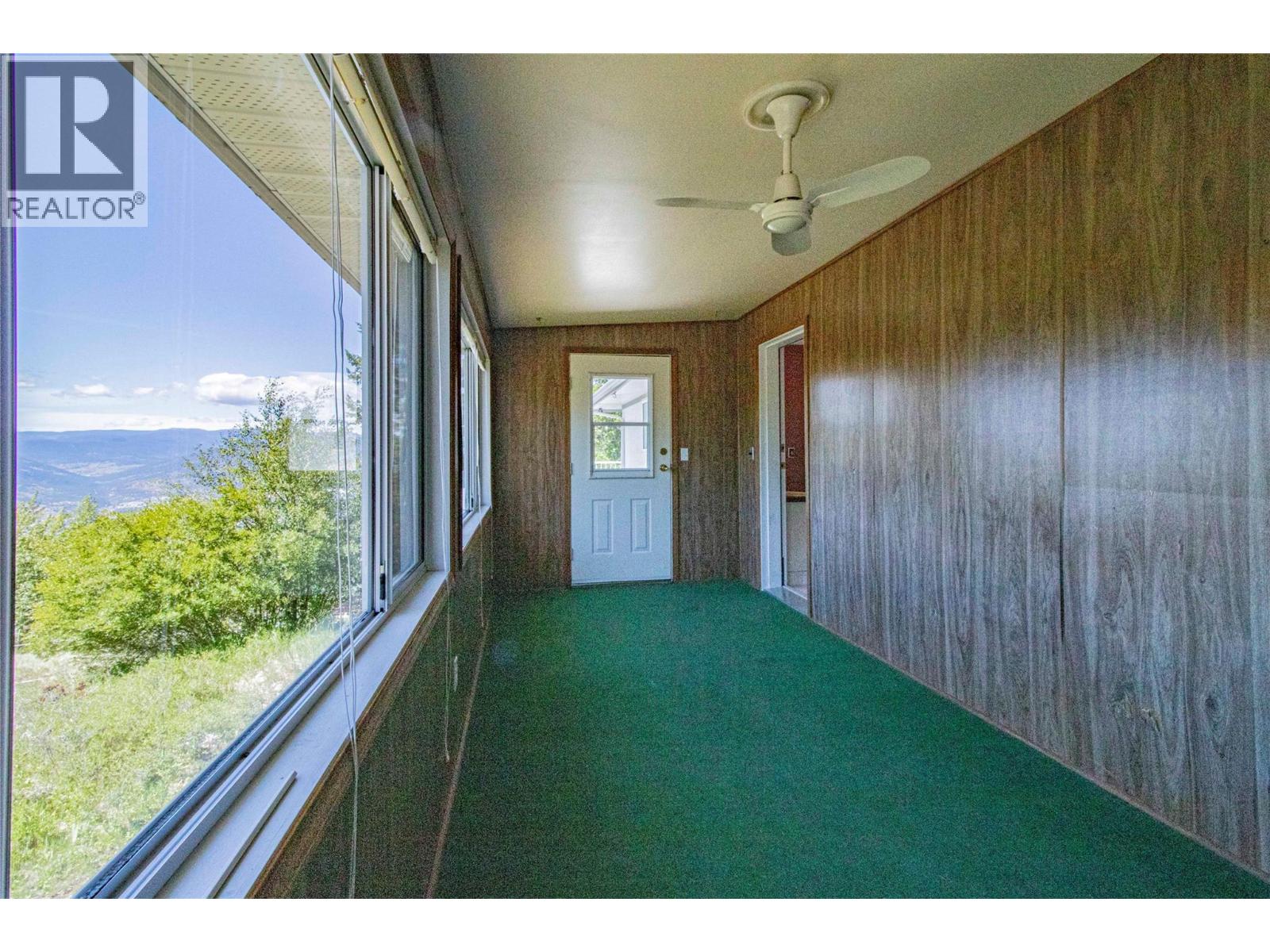 2263 Carmi Road, Penticton, British Columbia  V2A 8V5 - Photo 24 - 10391422
