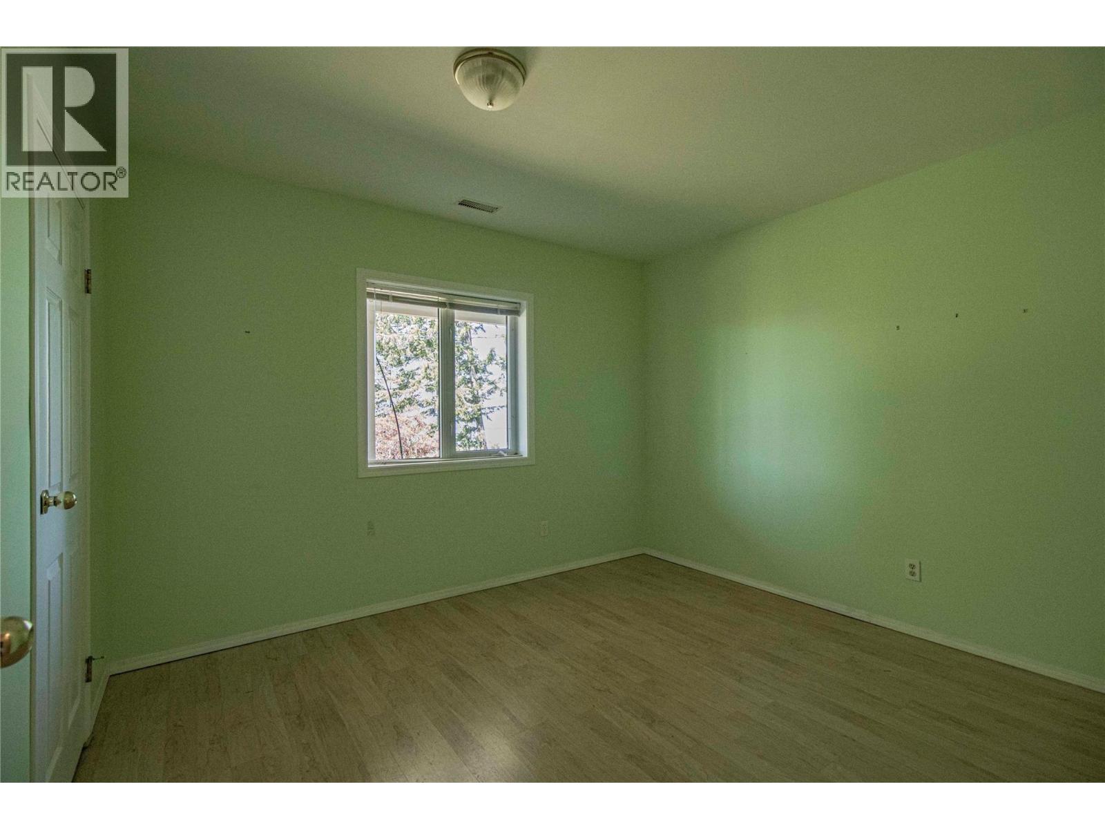 2263 Carmi Road, Penticton, British Columbia  V2A 8V5 - Photo 32 - 10391422