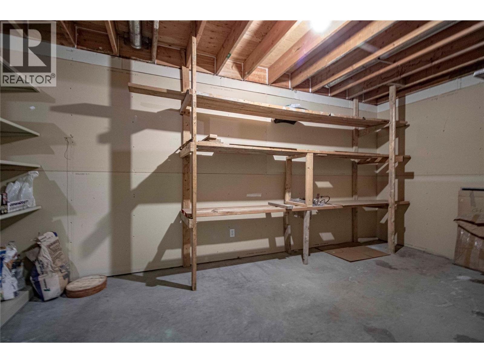 2263 Carmi Road, Penticton, British Columbia  V2A 8V5 - Photo 37 - 10391422