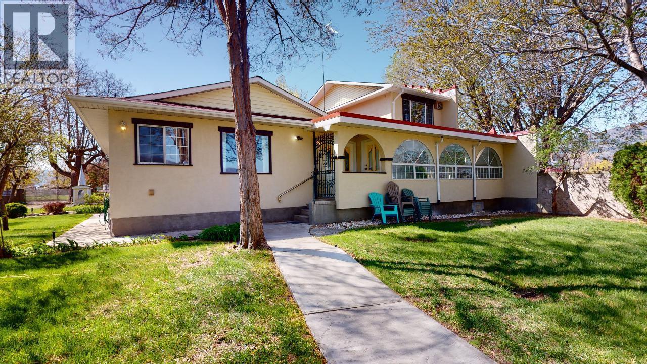 6906-6908 Ponderosa Drive, Osoyoos, British Columbia  V0H 1V3 - Photo 17 - 10391419