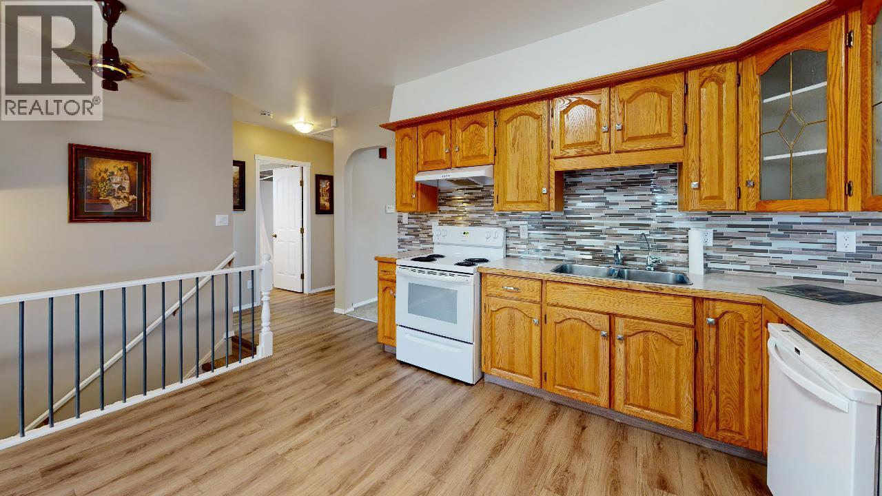 6906-6908 Ponderosa Drive, Osoyoos, British Columbia  V0H 1V3 - Photo 28 - 10391419