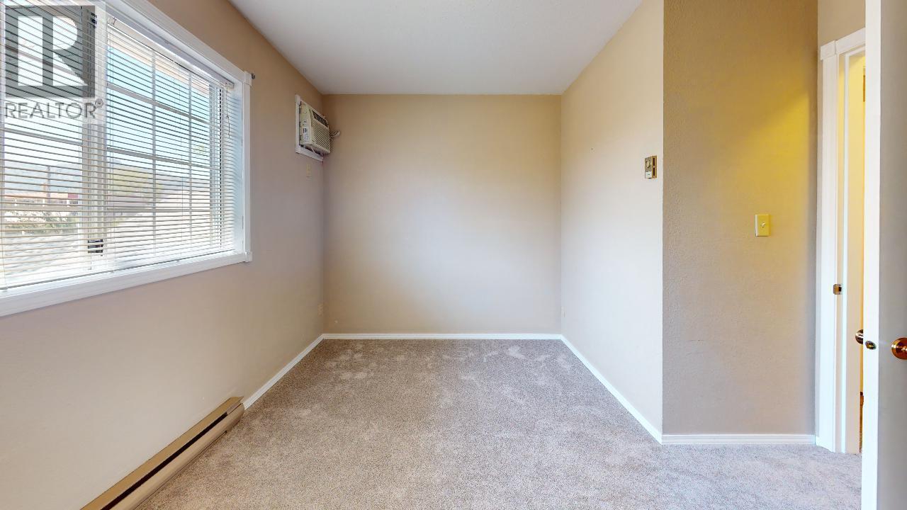 6906-6908 Ponderosa Drive, Osoyoos, British Columbia  V0H 1V3 - Photo 34 - 10391419