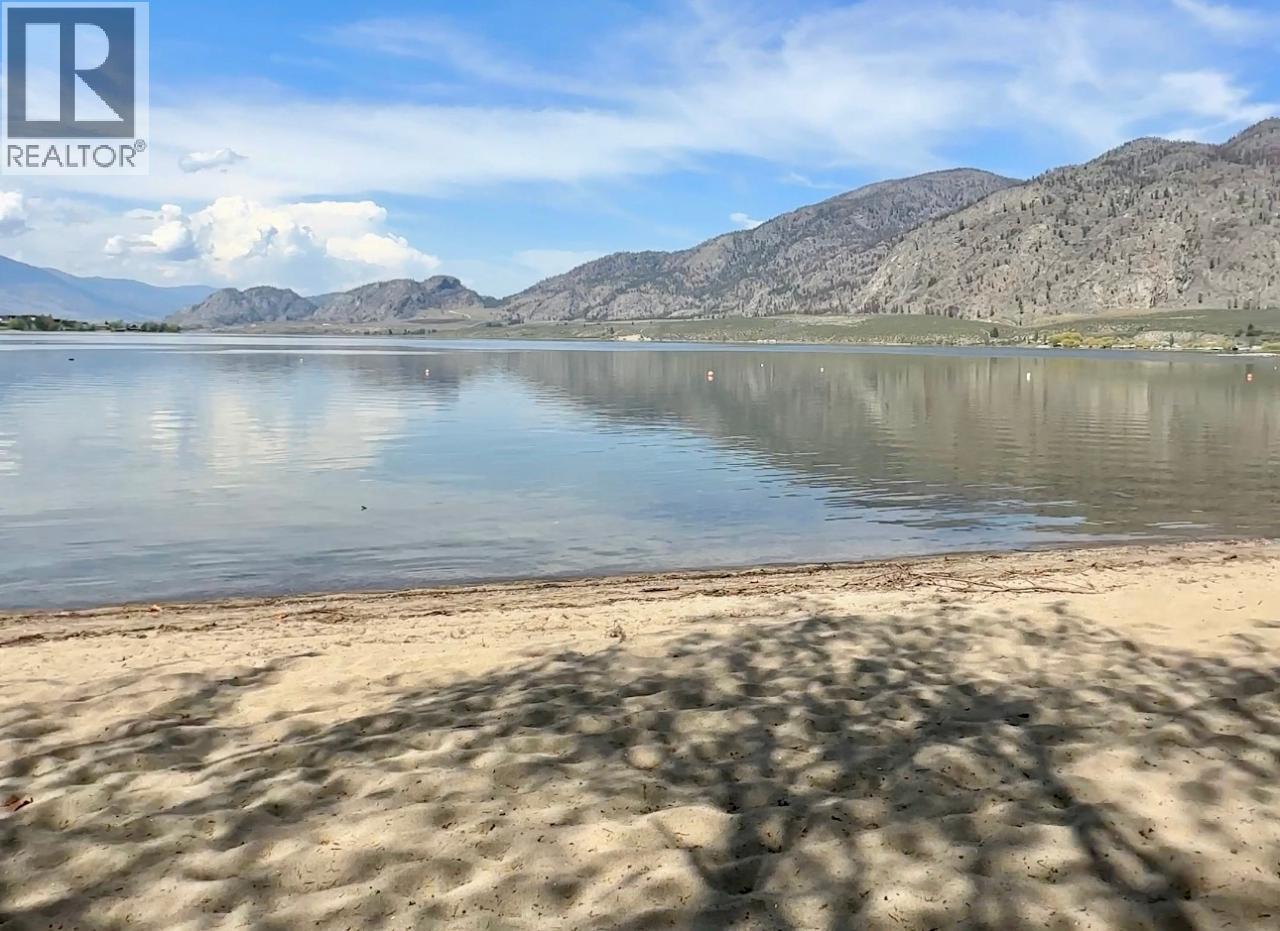 6906-6908 Ponderosa Drive, Osoyoos, British Columbia  V0H 1V3 - Photo 9 - 10391419
