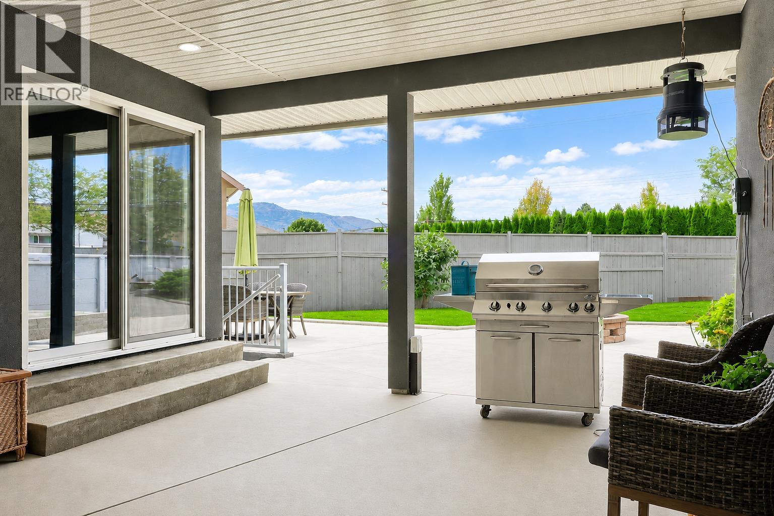 996 Arlington Court, Kamloops, British Columbia  V2B 8T4 - Photo 23 - 10391001