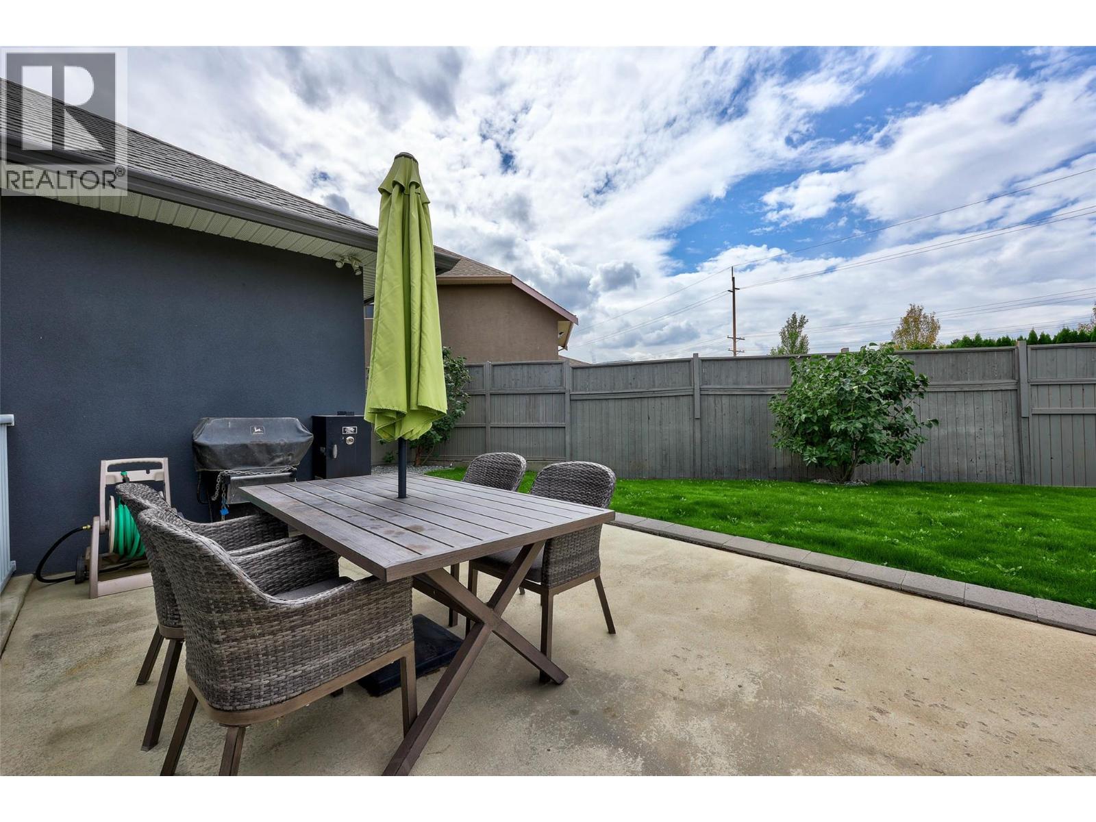 996 Arlington Court, Kamloops, British Columbia  V2B 8T4 - Photo 24 - 10391001