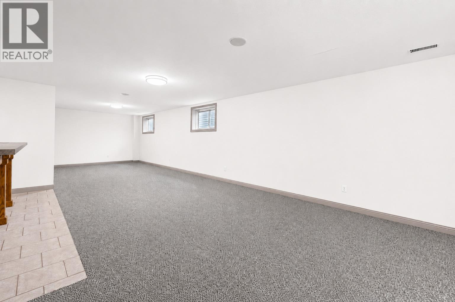 996 Arlington Court, Kamloops, British Columbia  V2B 8T4 - Photo 38 - 10391001