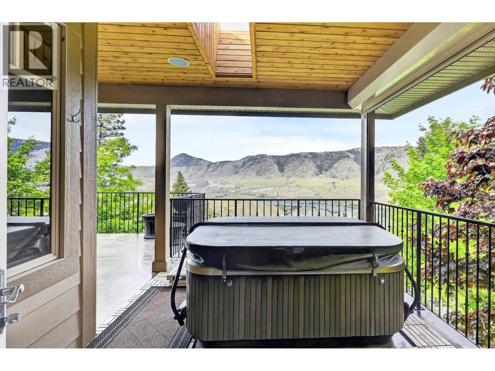 3080 Kicking Horse Drive, Kamloops, British Columbia  V2E 2T6 - Photo 69 - 10391362
