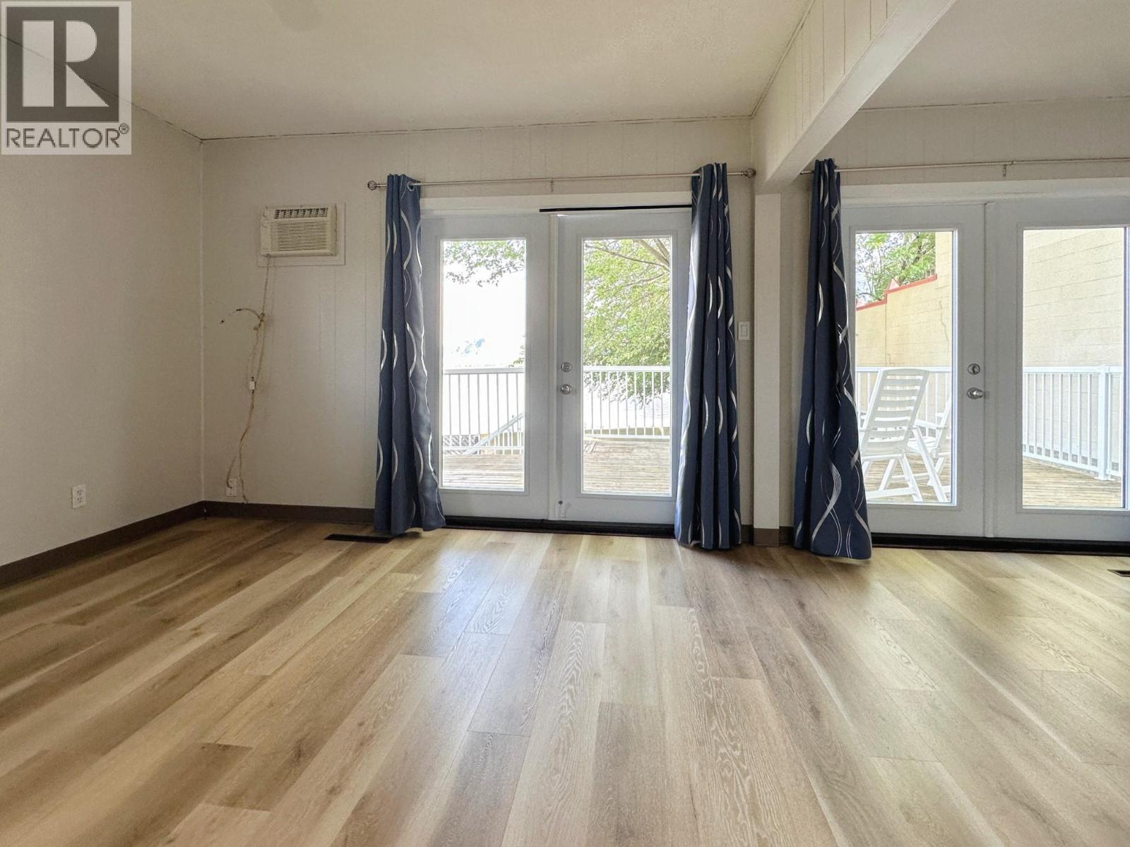 6910 Ponderosa Drive, Osoyoos, British Columbia  V0H 1V3 - Photo 31 - 10391423