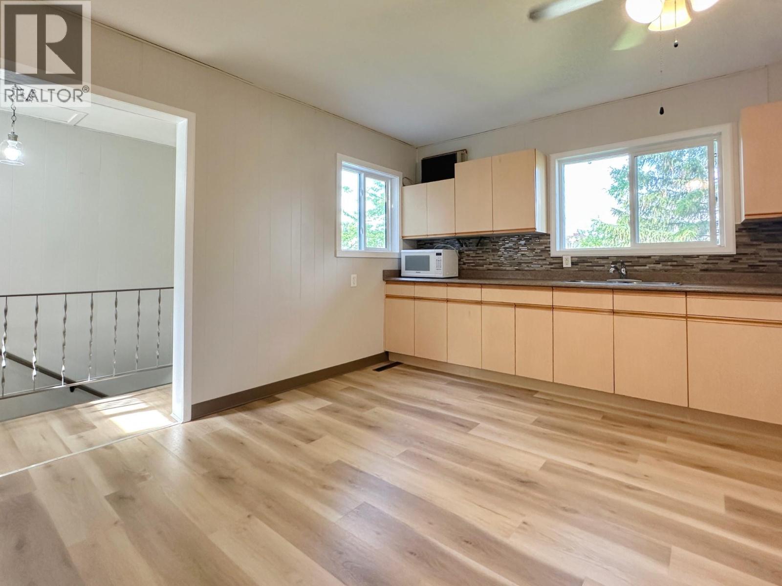 6910 Ponderosa Drive, Osoyoos, British Columbia  V0H 1V3 - Photo 34 - 10391423