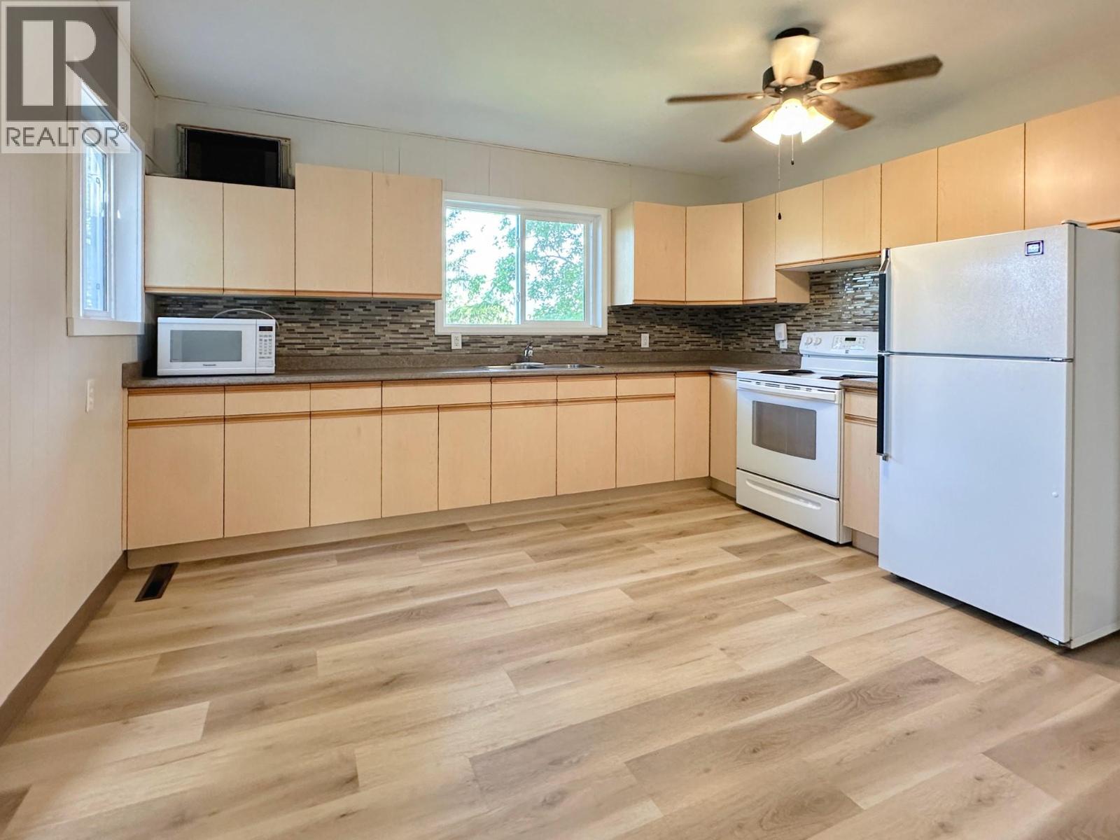 6910 Ponderosa Drive, Osoyoos, British Columbia  V0H 1V3 - Photo 36 - 10391423