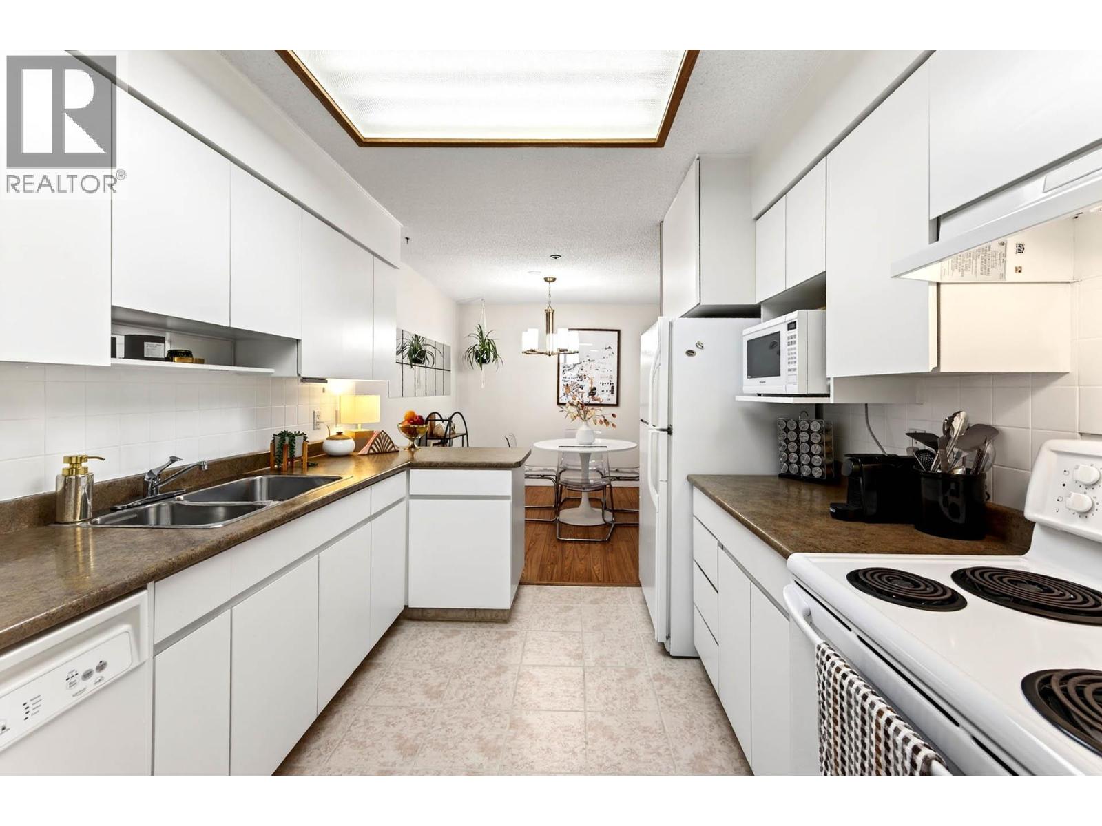1085 12th Avenue Unit# 212, Kamloops, British Columbia  V2C 6A2 - Photo 4 - 10391403