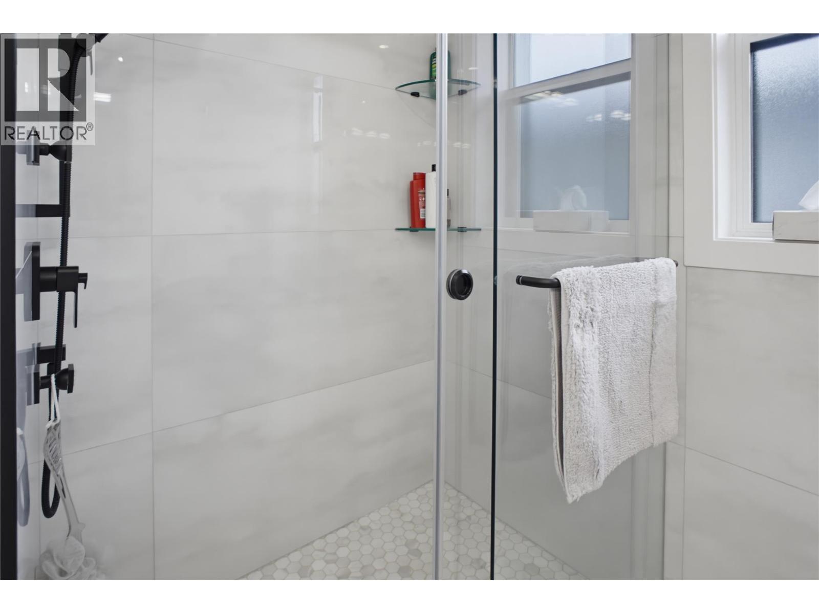 2967 Gilbert Road, Kamloops, British Columbia  V2B 7A9 - Photo 15 - 10391212