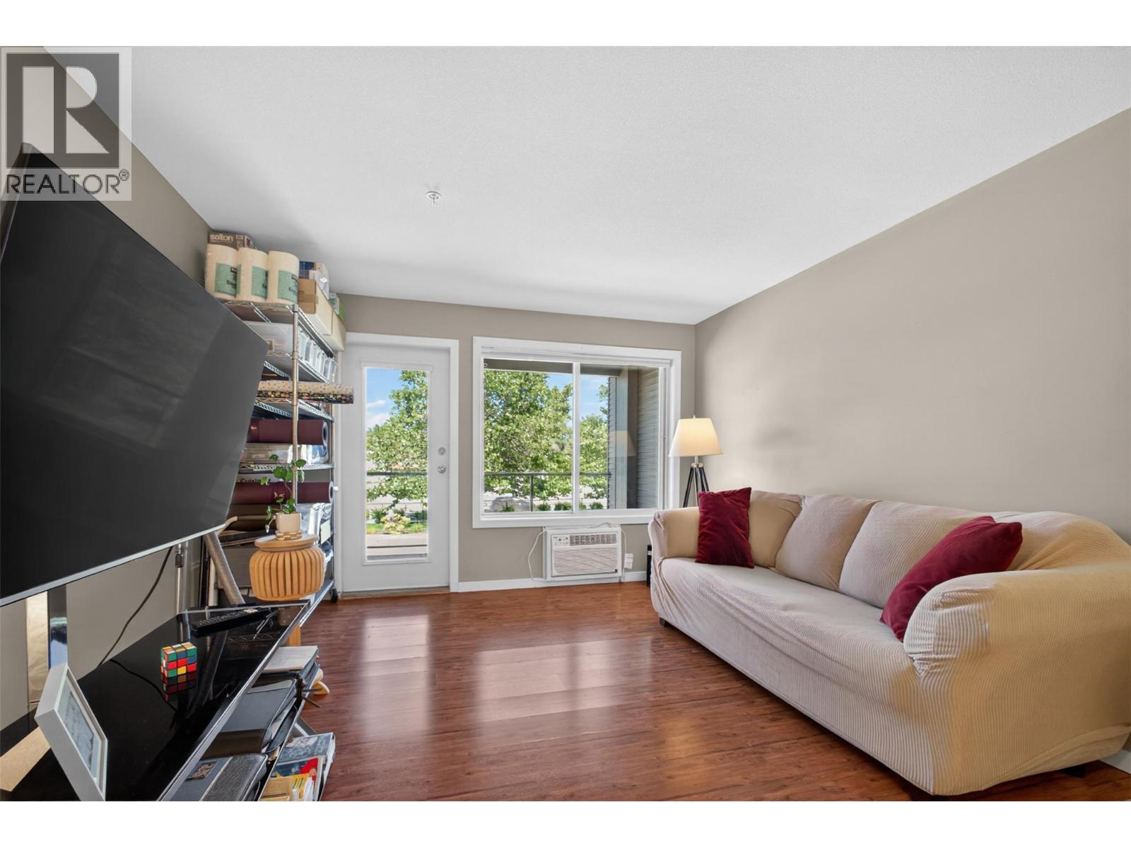 135 Ziprick Road Unit# 204, Kelowna, British Columbia  V1X 8B2 - Photo 2 - 10391430