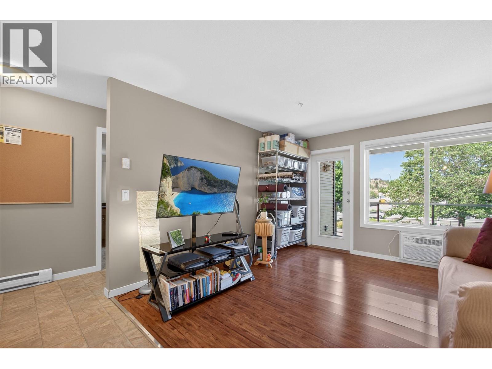 135 Ziprick Road Unit# 204, Kelowna, British Columbia  V1X 8B2 - Photo 3 - 10391430