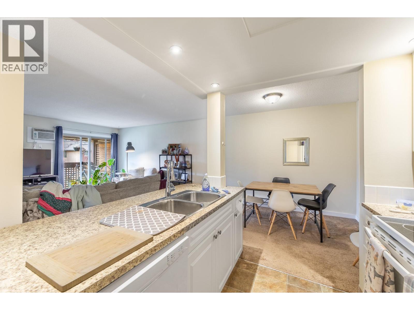 3140 Wilson Street Unit# 123, Penticton, British Columbia  V2A 8G5 - Photo 5 - 10391458