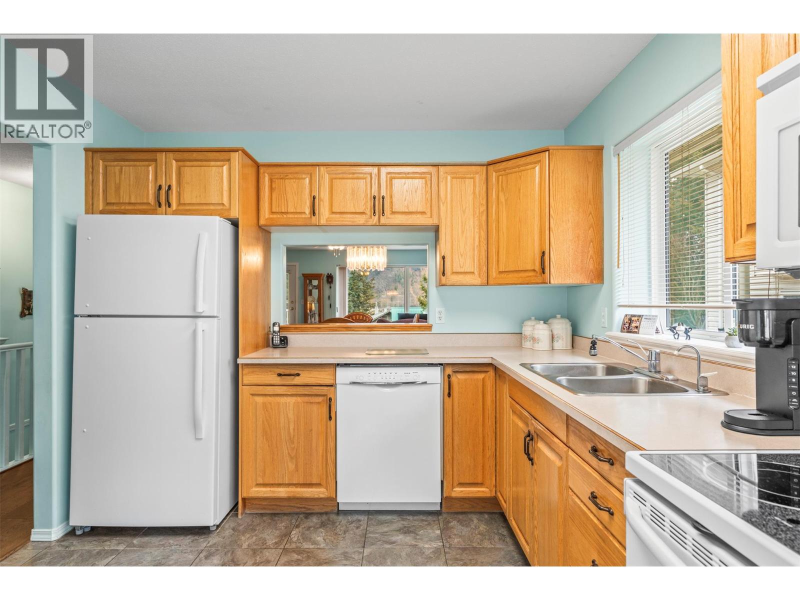 2675 Pine Avenue Unit# 55, Lumby, British Columbia  V0E 2G5 - Photo 19 - 10391420