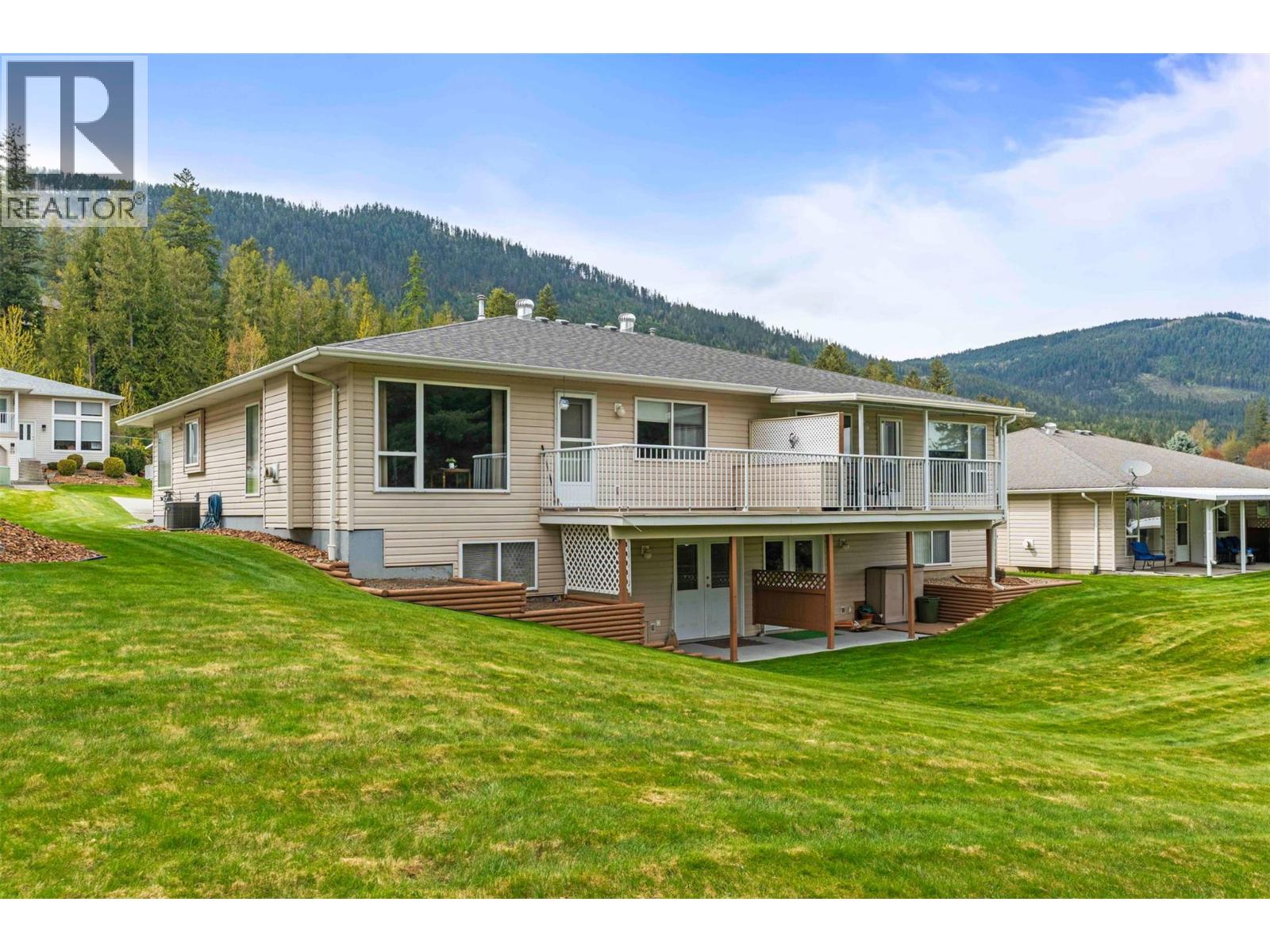 2675 Pine Avenue Unit# 55, Lumby, British Columbia  V0E 2G5 - Photo 55 - 10391420
