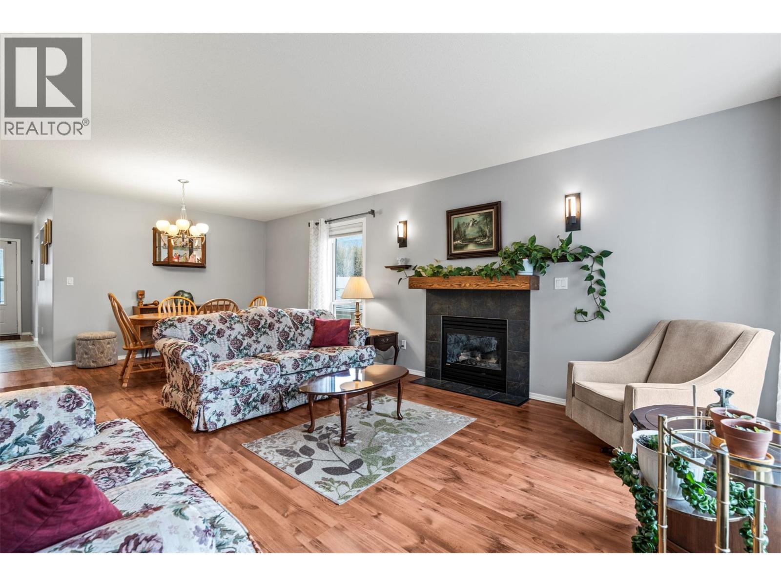 2675 Pine Avenue Unit# 54, Lumby, British Columbia  V0E 2G5 - Photo 6 - 10391414