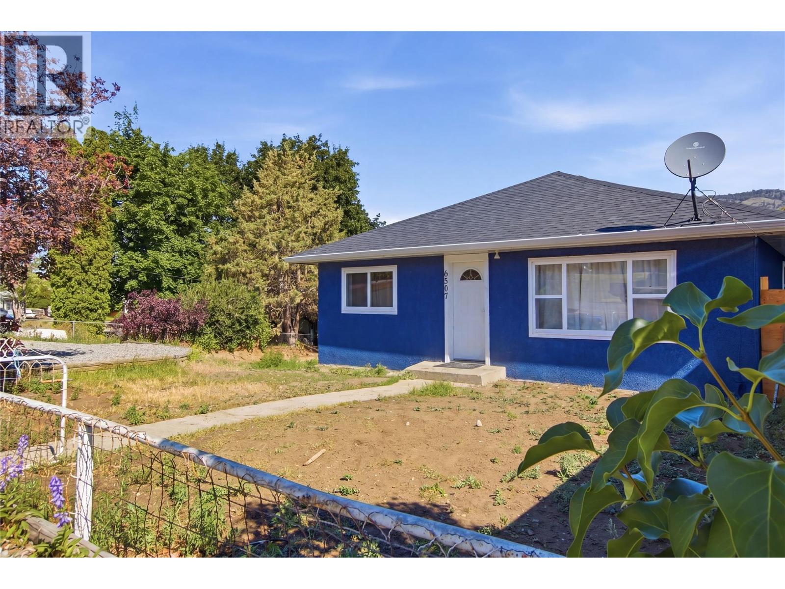 6507 Savona Access Road, Kamloops, British Columbia  V0K 2J0 - Photo 2 - 10391220