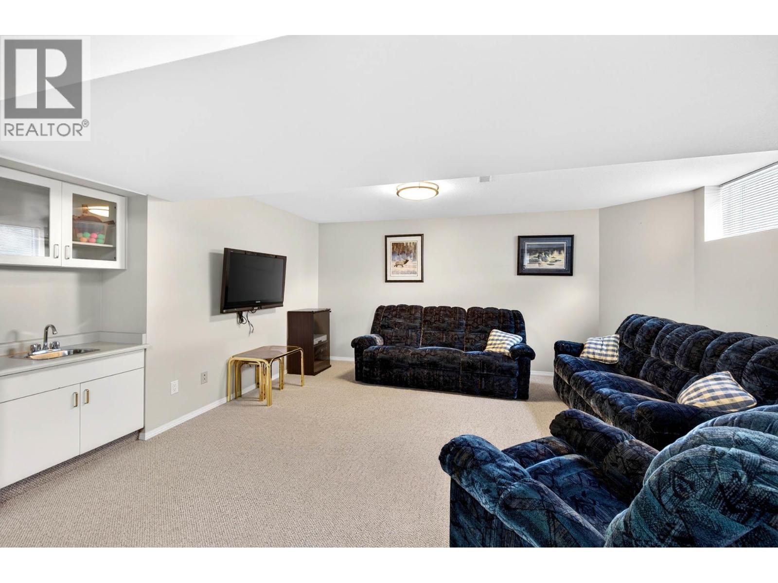 900 Windbreak Street, Kamloops, British Columbia  V2B 5P1 - Photo 34 - 10391355