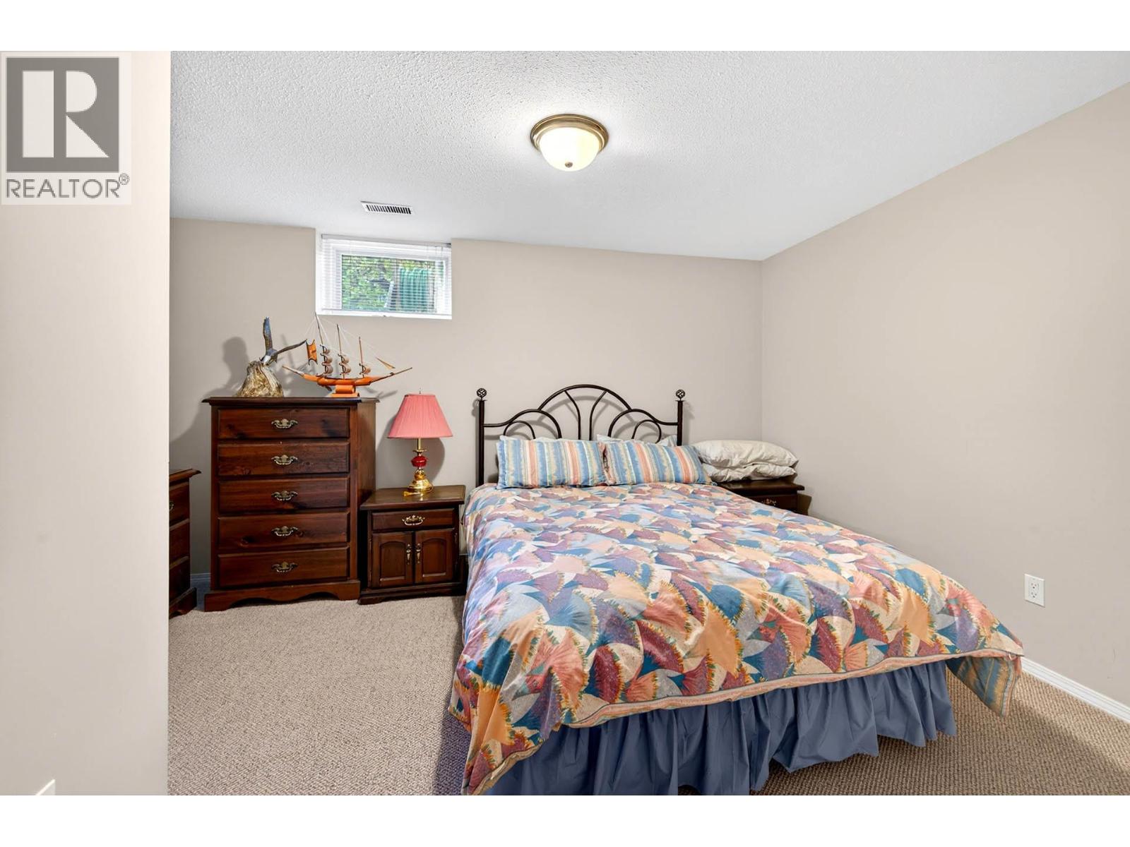 900 Windbreak Street, Kamloops, British Columbia  V2B 5P1 - Photo 36 - 10391355