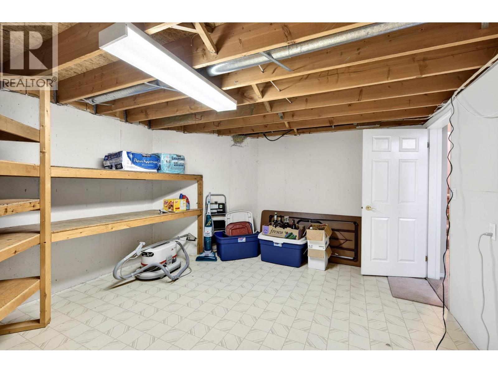 900 Windbreak Street, Kamloops, British Columbia  V2B 5P1 - Photo 43 - 10391355