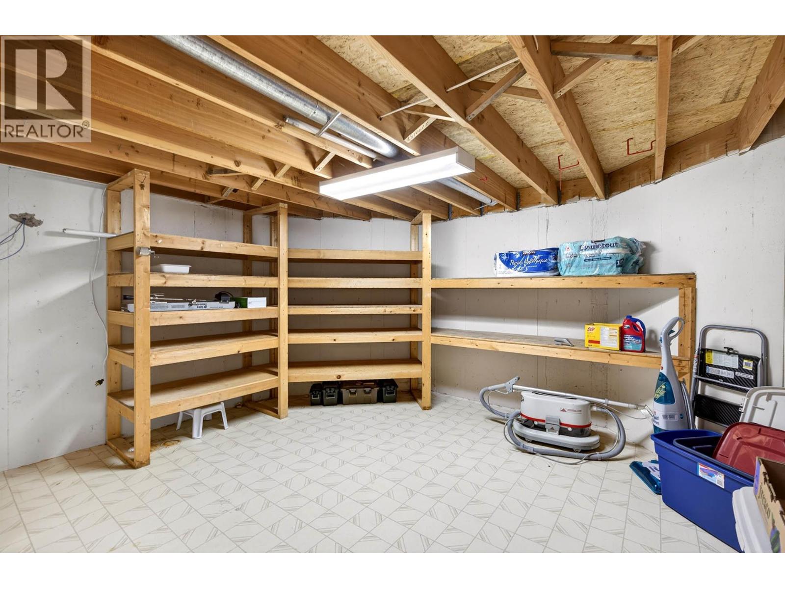 900 Windbreak Street, Kamloops, British Columbia  V2B 5P1 - Photo 44 - 10391355