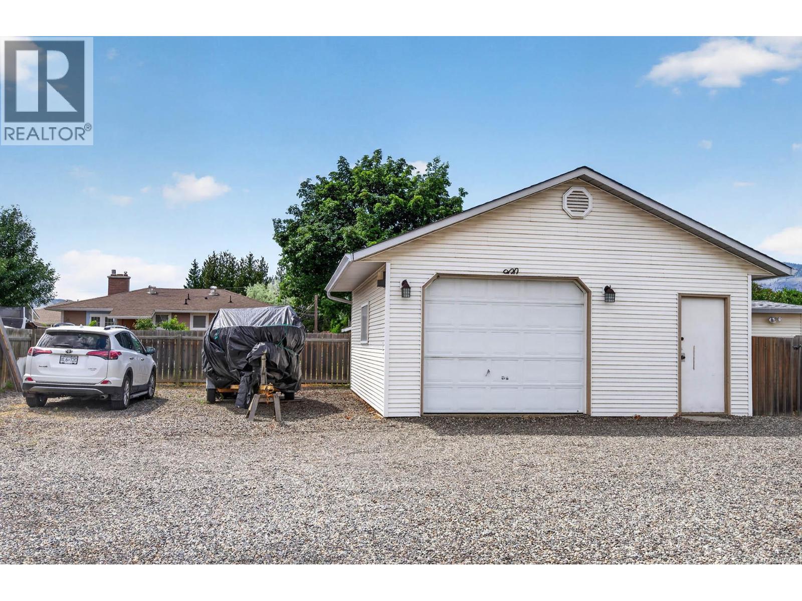 900 Windbreak Street, Kamloops, British Columbia  V2B 5P1 - Photo 48 - 10391355
