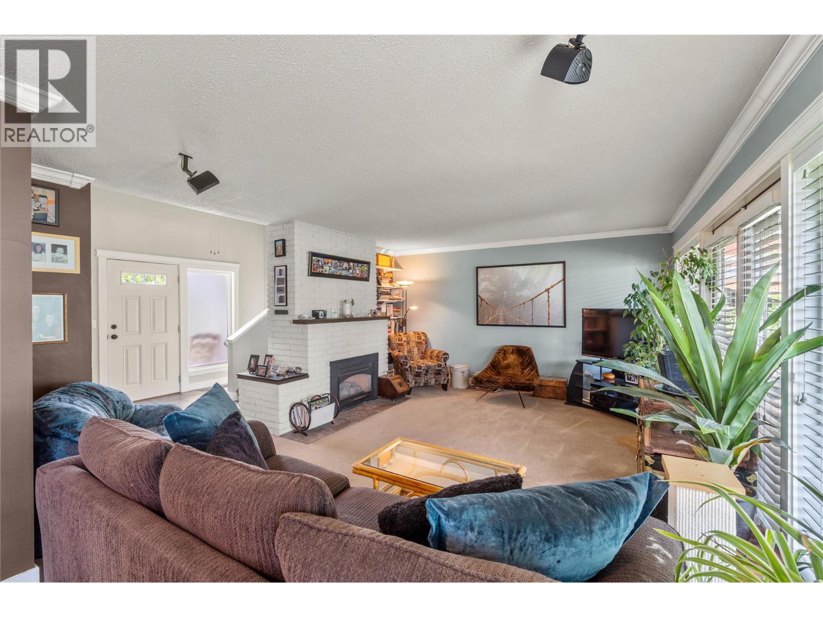 892 Cramond Road, Kamloops, British Columbia  V2B 6J9 - Photo 4 - 10391175