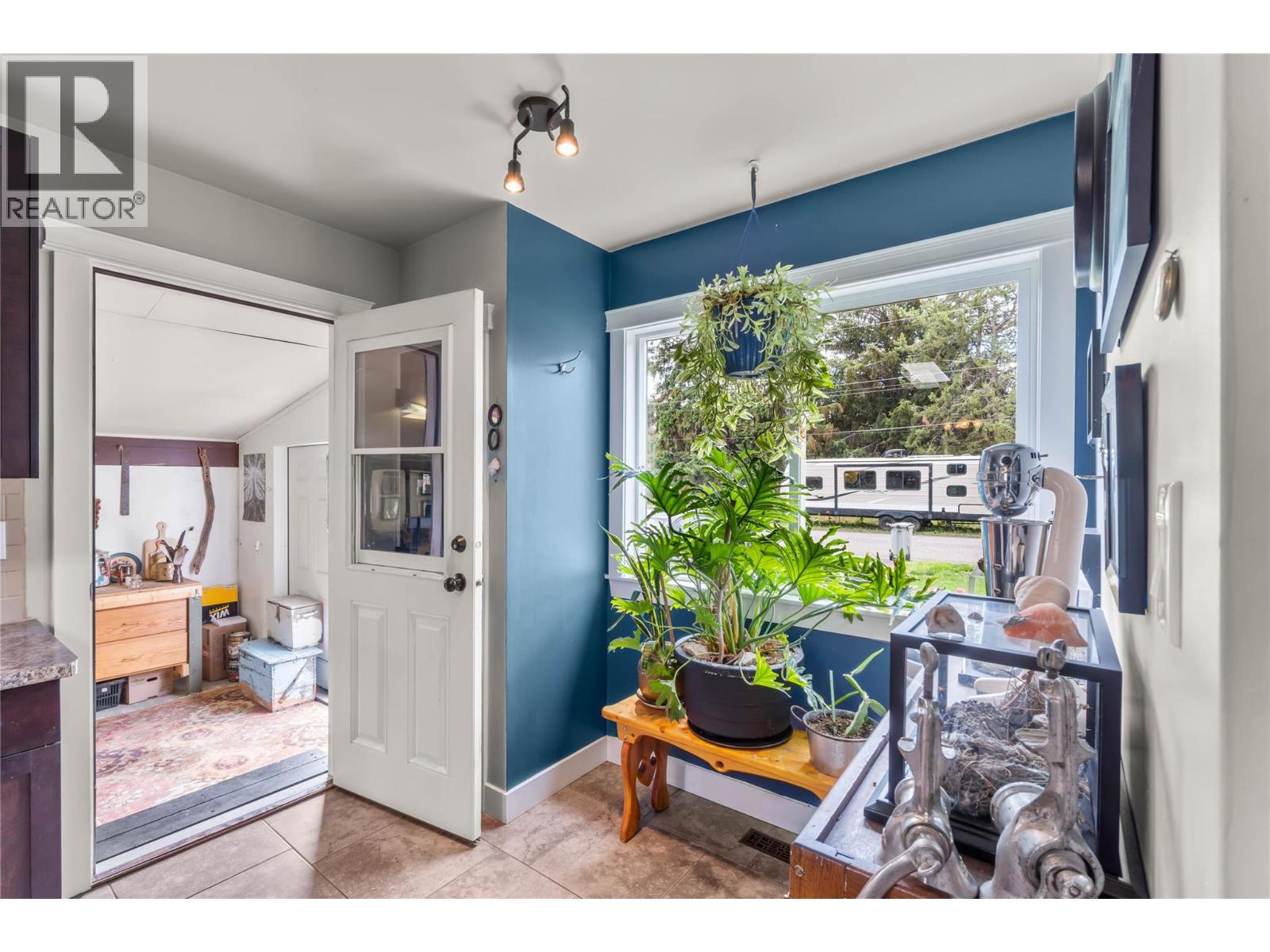 892 Cramond Road, Kamloops, British Columbia  V2B 6J9 - Photo 7 - 10391175