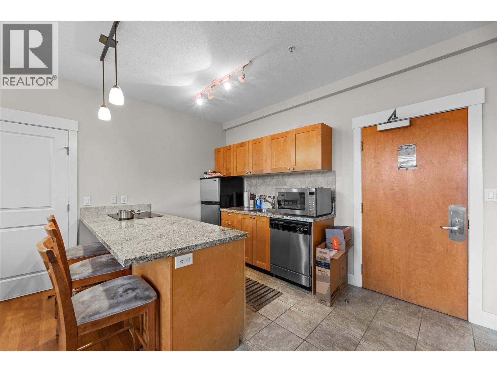 4205 Gellatly Road Unit# 301, West Kelowna, British Columbia  V4T 2K2 - Photo 43 - 10390204