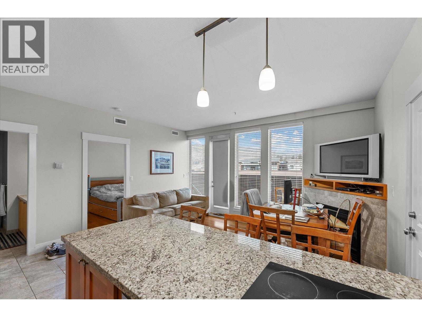 4205 Gellatly Road Unit# 301, West Kelowna, British Columbia  V4T 2K2 - Photo 46 - 10390204