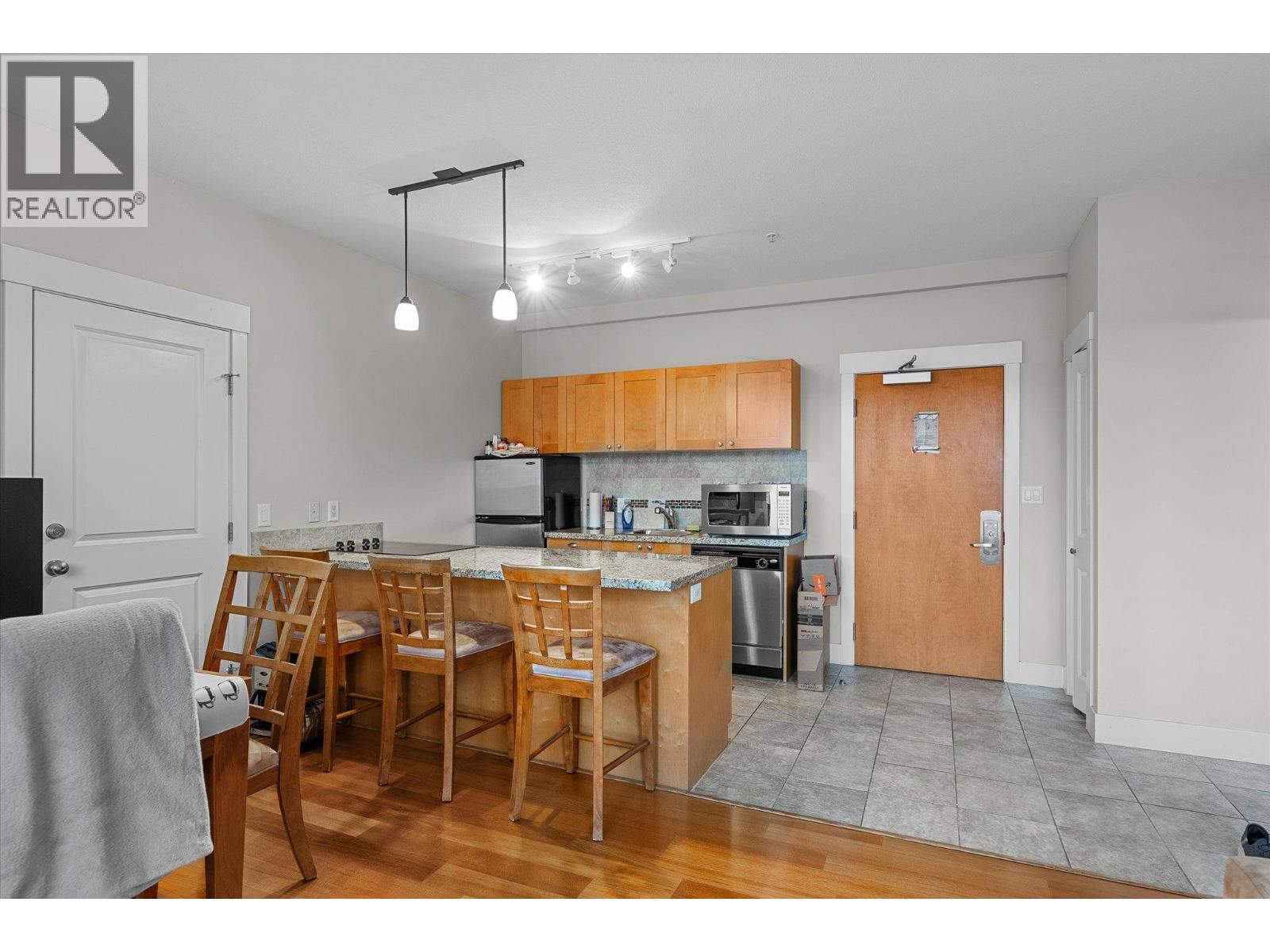 4205 Gellatly Road Unit# 301, West Kelowna, British Columbia  V4T 2K2 - Photo 49 - 10390204