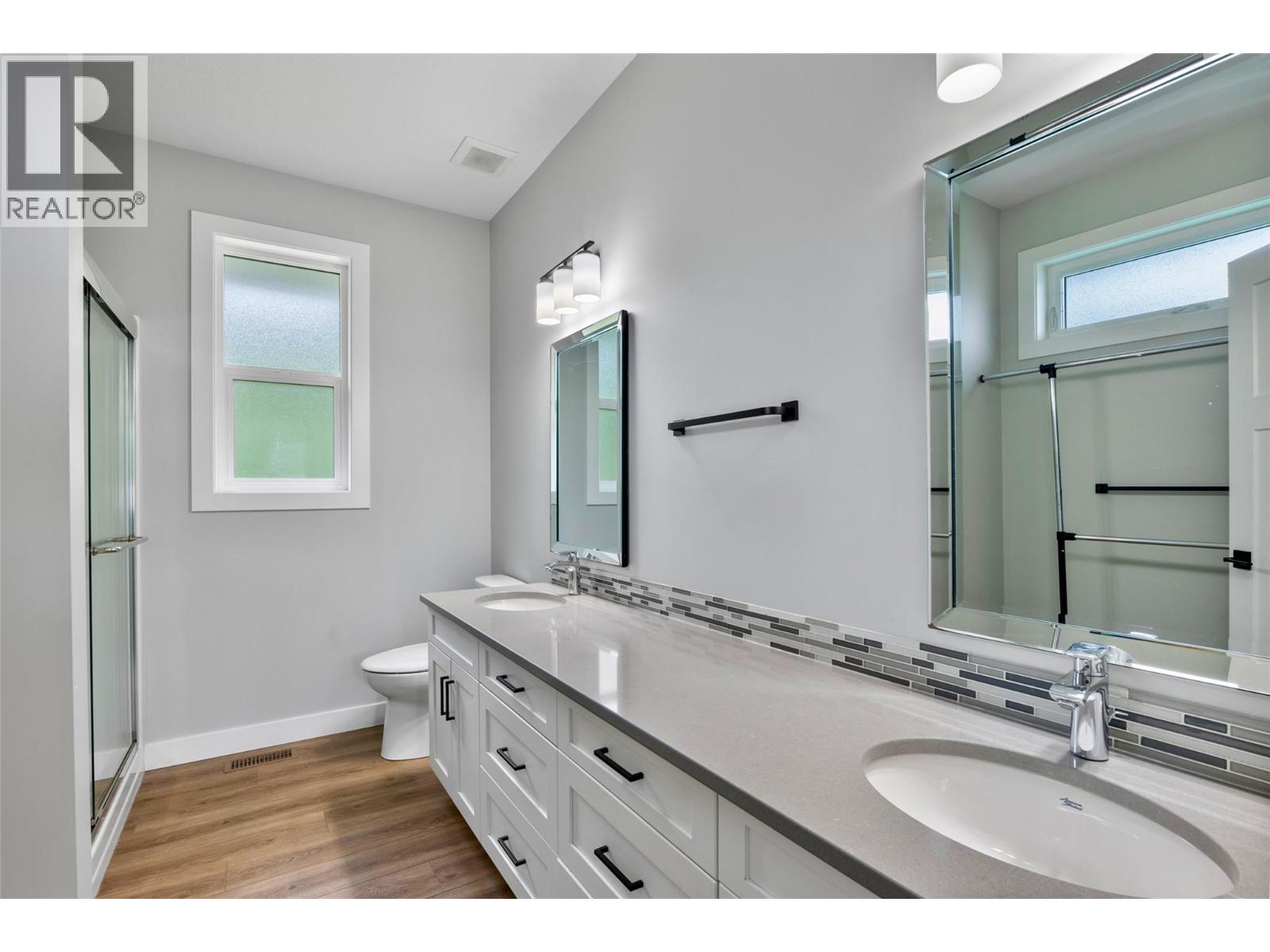 2533 Valley Place, Blind Bay, British Columbia  V0E 1H2 - Photo 15 - 10390203
