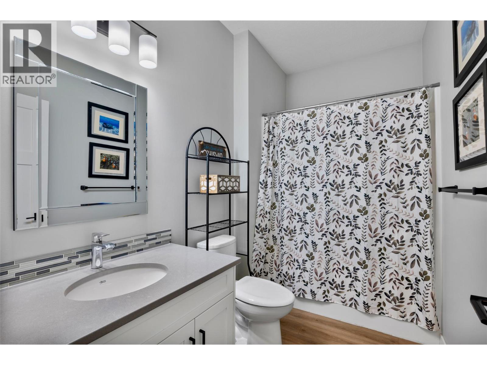 2533 Valley Place, Blind Bay, British Columbia  V0E 1H2 - Photo 19 - 10390203