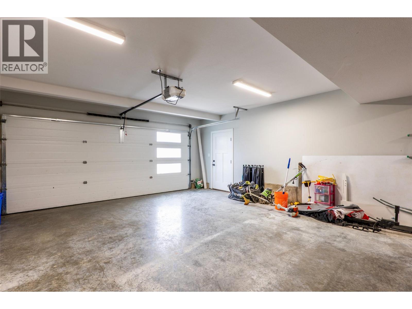 2533 Valley Place, Blind Bay, British Columbia  V0E 1H2 - Photo 28 - 10390203